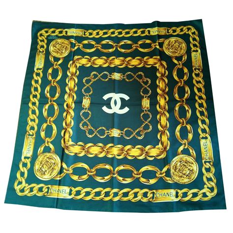 carré de soie chanel vintage|Carré en soie CHANEL pour Femme .